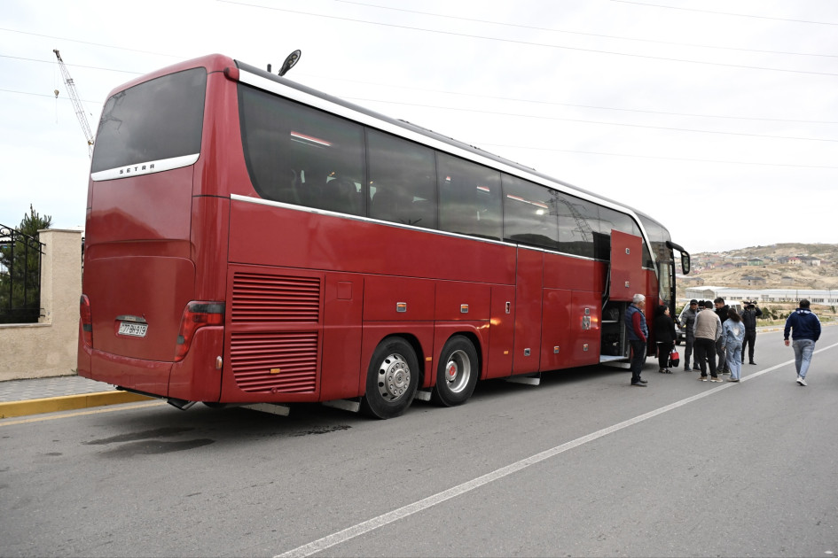 Xocalıya növbəti köç karvanı yola düşdü<font color=red> - FOTOLAR</font>