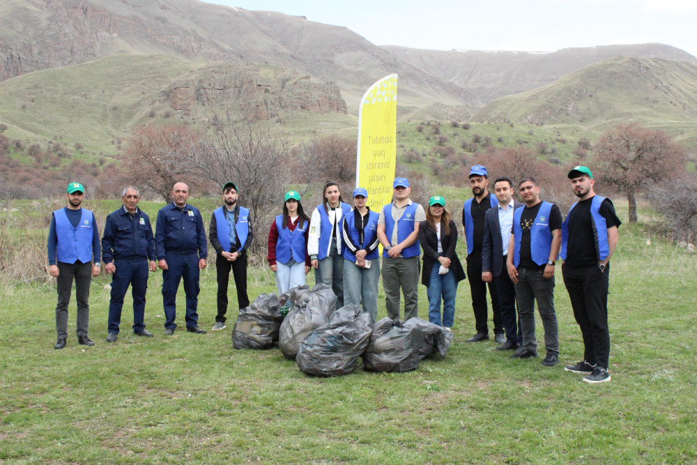 Növbəti təmizlik aksiyası Batabat yaylağı ərazisində keçirilib<font color=red> - FOTOLAR</font>
