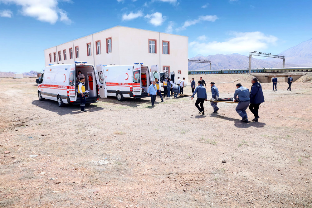 Culfa rayonunda mülki müdafiə dəstələrinin hazırlığı yoxlanılıb<font color=red> - FOTOLAR</font>