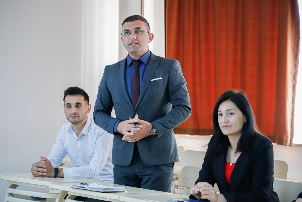 Naxçıvan Müəllimlər İnstitunun tələbə təşkilatları ilə görüş keçirilib<font color=red> - FOTOLAR</font>