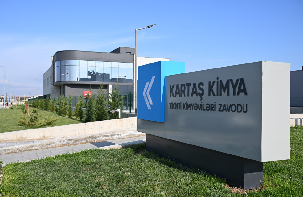 Prezident İlham Əliyev Sumqayıt Kimya Sənaye Parkında bir sıra müəssisələrin açılışını edib<font color=red> - FOTOLAR</font>