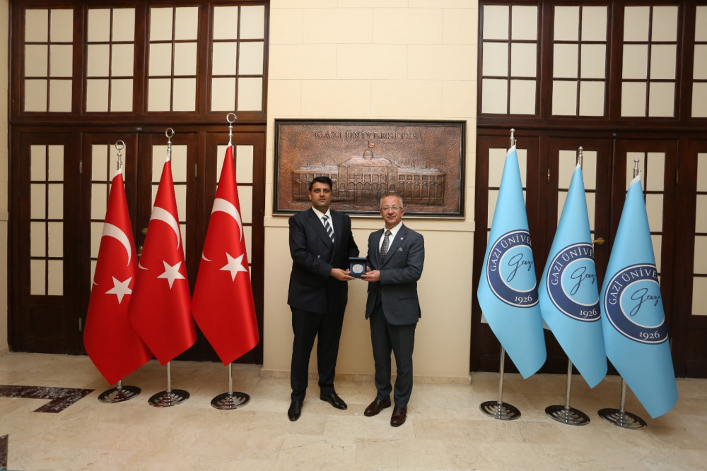 Elbrus İsayevin başçılıq etdiyi nümayəndə heyəti Qazi universitetinə səfər edib<font color=red> - FOTOLAR</font>