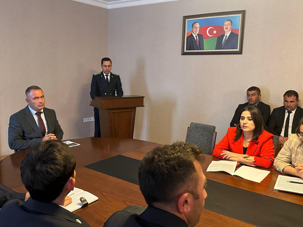 Ekoloji-hüquqi maarifləndirmə tədbiri keçirilib<font color=red> - FOTOLAR</font>