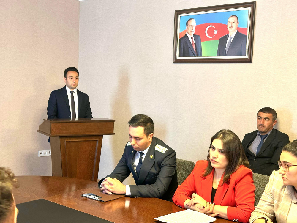 Ekoloji-hüquqi maarifləndirmə tədbiri keçirilib<font color=red> - FOTOLAR</font>