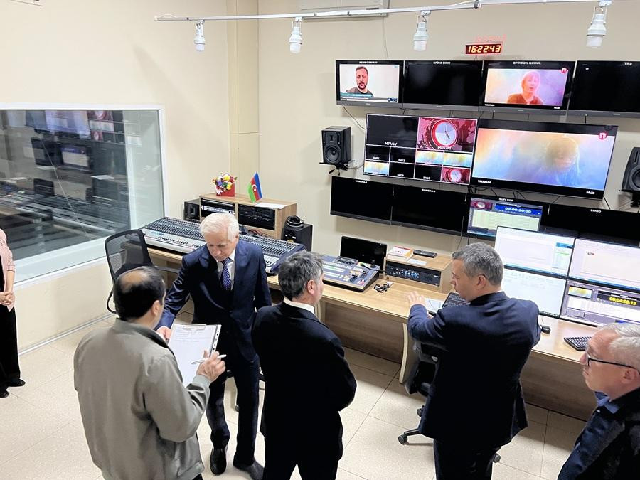 Naxçıvanda rəqəmsal radio yayımına keçirilməsi məsələsi müzakirə olunub<font color=red> - FOTOLAR</font>