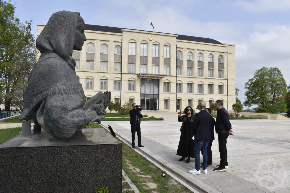 İtaliya Parlamentinin nümayəndə heyəti Ağdam, Xankəndi və Şuşaya səfər edib<font color=red> - FOTOLAR</font>