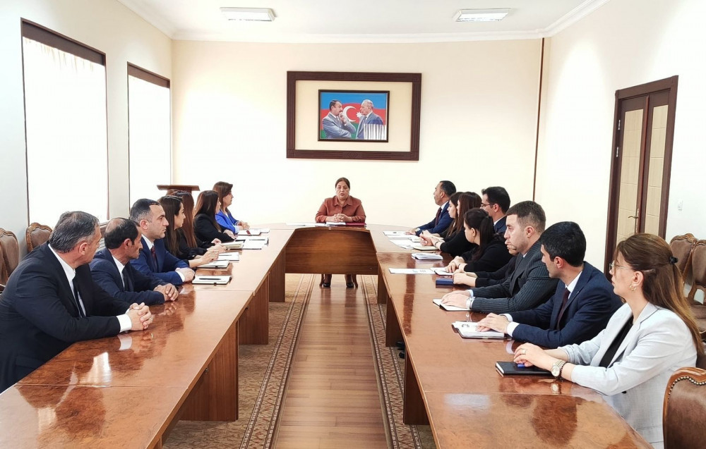 Naxçıvan Ailə, Qadın və Uşaq Problemləri üzrə Dövlət Komitəsində kollegiya iclası keçirilib<font color=red> - FOTOLAR</font>