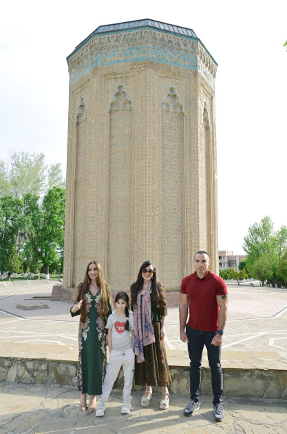 Leyla Əliyeva və Arzu Əliyeva Naxçıvana səfər ediblər<font color=red> - FOTOLAR</font>