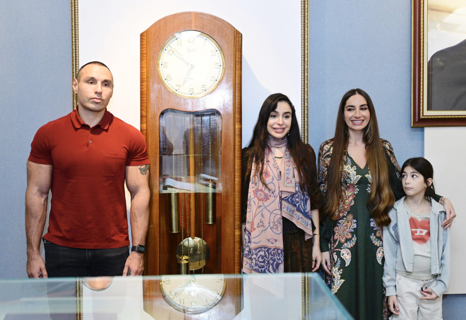 Leyla Əliyeva və Arzu Əliyeva Naxçıvana səfər ediblər<font color=red> - FOTOLAR</font>