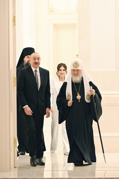 Azərbaycan Prezidenti İlham Əliyev Moskvanın və Bütün Rusiyanın Patriarxı Kirill ilə görüşüb <font color='red'> - YENİLƏNİB</font><font color=red> - FOTOLAR</font>