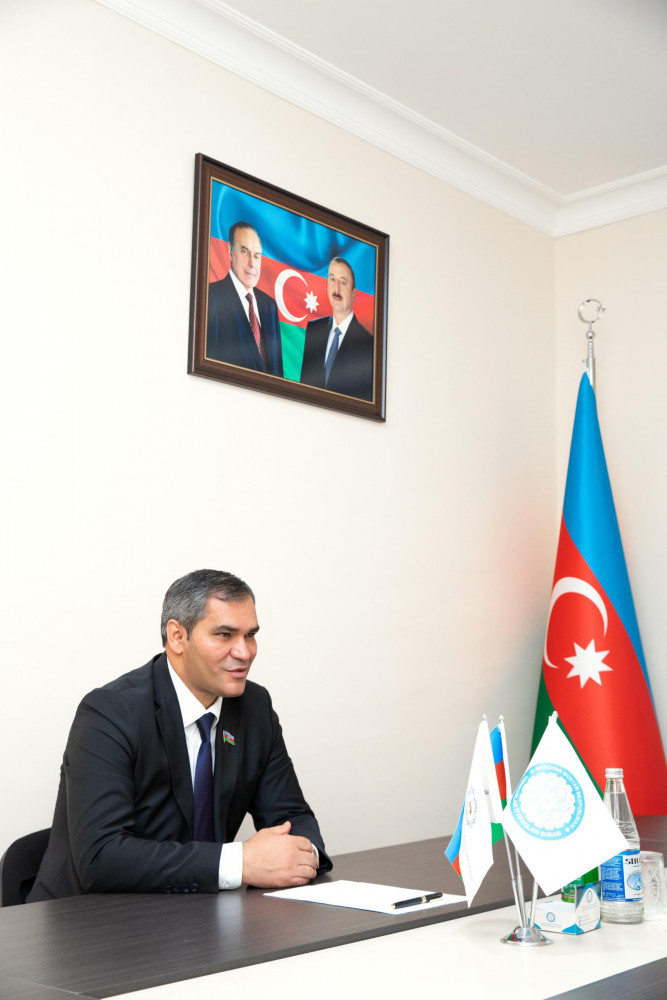 Qəzənfər Abdullayev “Bakı Marafonu”nda 6-cı yerin qalibi olan atlet Əmrah Nağıyevi qəbul edib<font color=red> - FOTOLAR</font>