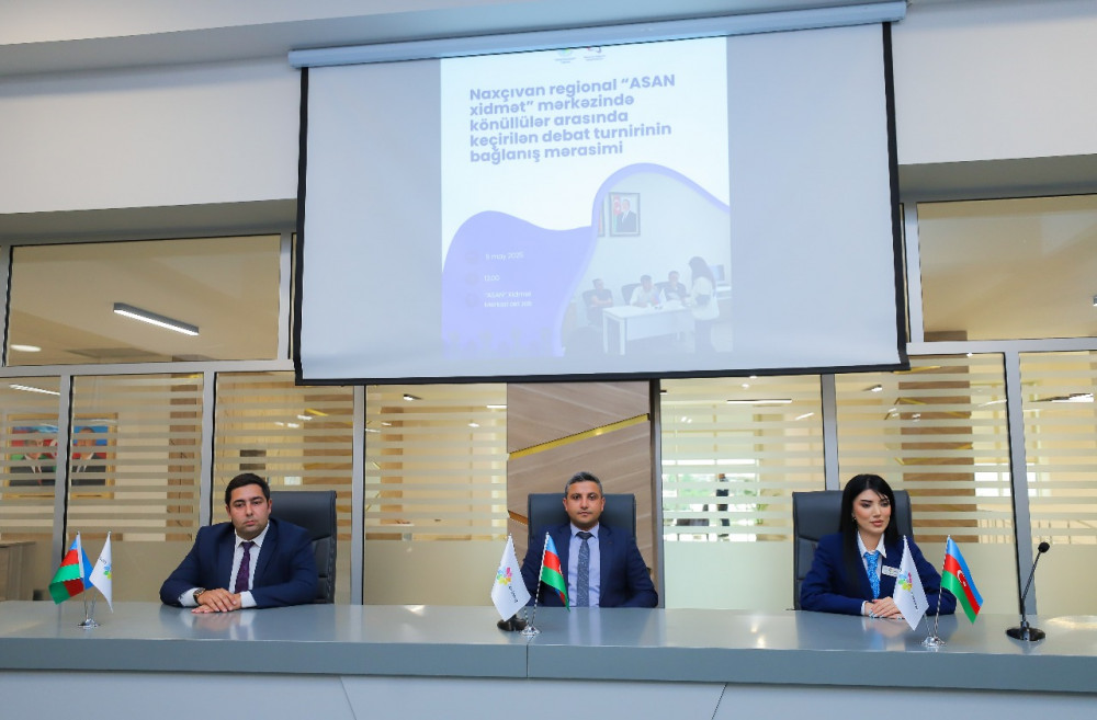 Gənclər və İdman Nazirliyinin könüllüləri debat yarışının qalibi olub<font color=red> - FOTOLAR</font>