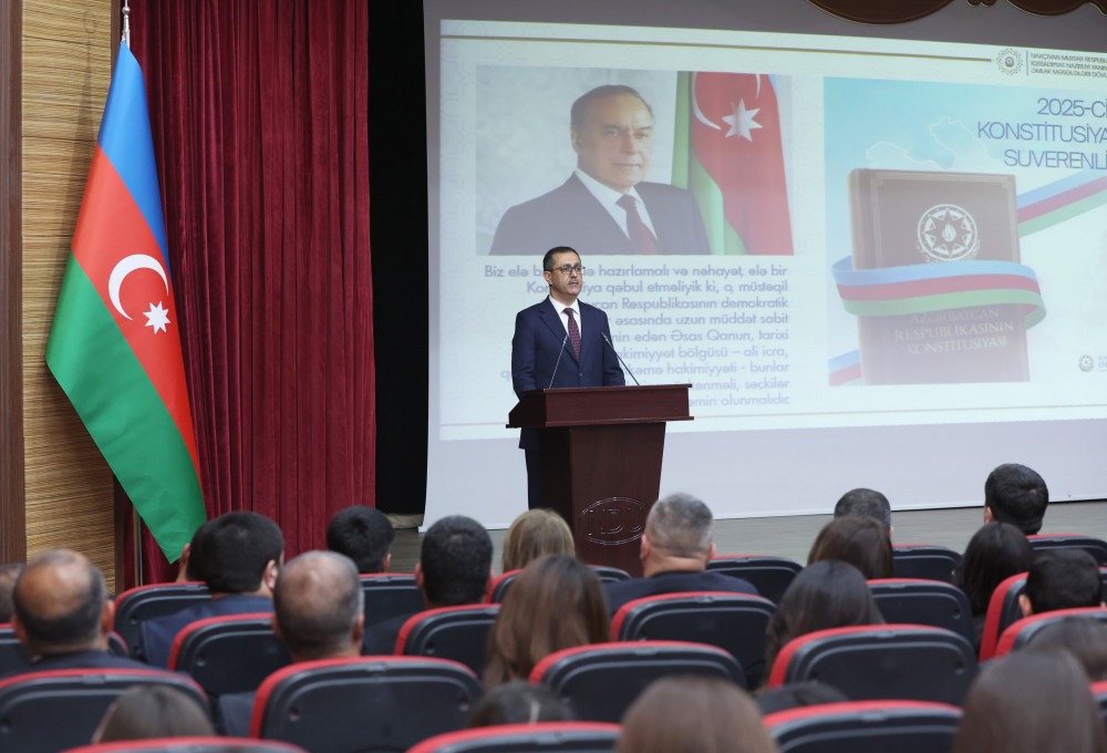 Naxçıvanda “İqtisadi inkişaf suverenliyin əsasıdır” mövzusunda elmi-praktik konfrans keçirilib <font color=red> - FOTOLAR</font>