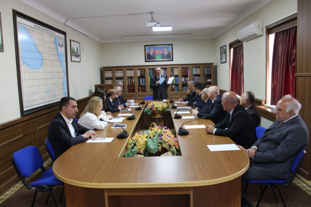 AMEA Naxçıvan Bölməsi əməkdaşlarının 2024-cü ildə nəşr olunmuş əsərlərinin Biblioqrafik göstəricisi təqdim olunub<font color=red> - FOTOLAR</font>