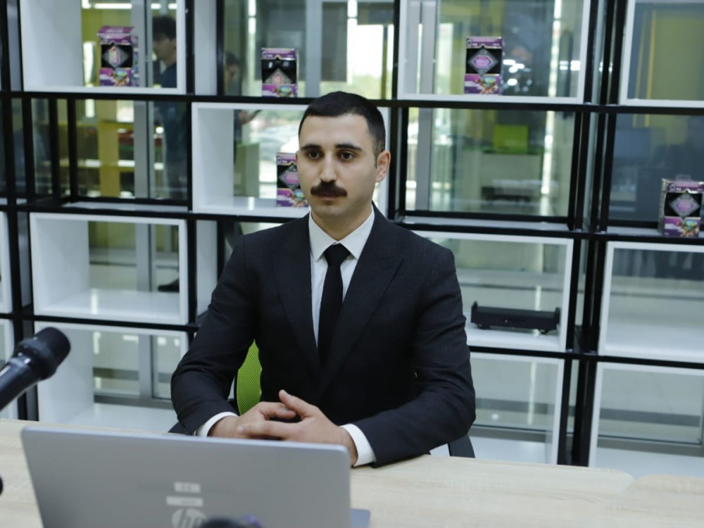 Naxçıvanda peşə təhsili müəssisələrinə direktor vəzifəsinə işə qəbul üçün müsabiqənin müsahibə mərhələsi təşkil olunub<font color=red> - FOTOLAR</font>