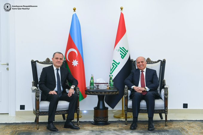 Ceyhun Bayramov iraqlı həmkarı ilə görüşüb<font color='red'> - YENİLƏNİB</font><font color=red> - FOTOLAR</font>