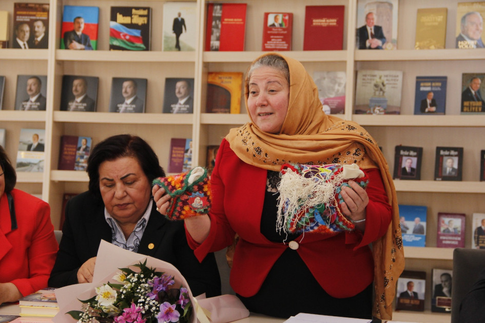 Naxçıvanda Prezident təqaüdçüsü Tərlan Musayevaya həsr edilən kitabların təqdimatı olub<font color=red> - FOTOLAR</font>