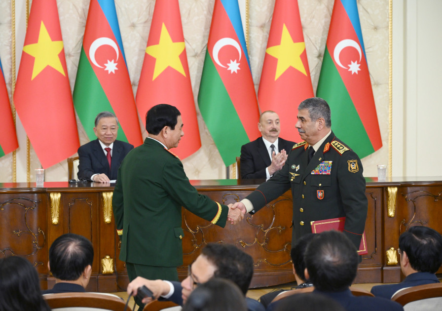 Azərbaycan ilə Vyetnam arasında imzalanmış sənədlər mübadilə edilib <font color=red> - FOTOLAR</font>