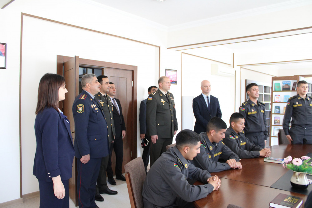 Naxçıvan Hərbi Kollecində Heydər Əliyevin anadan olmasının 102-ci ildönümünə həsr olunmuş tədbir keçirilib <font color=red> - FOTOLAR</font>