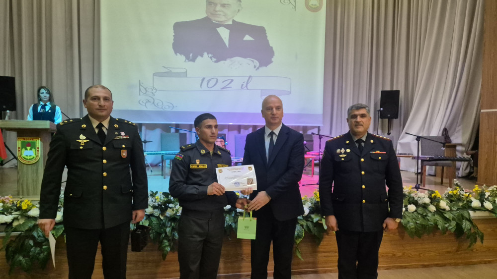 Naxçıvan Hərbi Kollecində Heydər Əliyevin anadan olmasının 102-ci ildönümünə həsr olunmuş tədbir keçirilib <font color=red> - FOTOLAR</font>