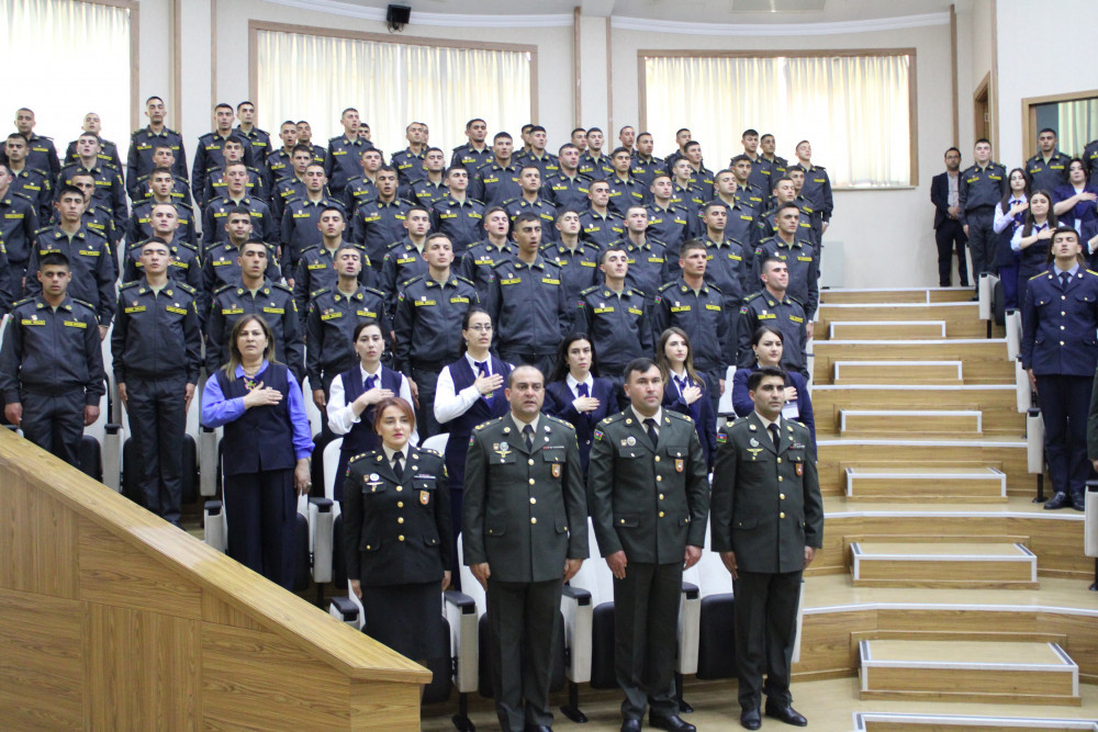 Naxçıvan Hərbi Kollecində Heydər Əliyevin anadan olmasının 102-ci ildönümünə həsr olunmuş tədbir keçirilib <font color=red> - FOTOLAR</font>