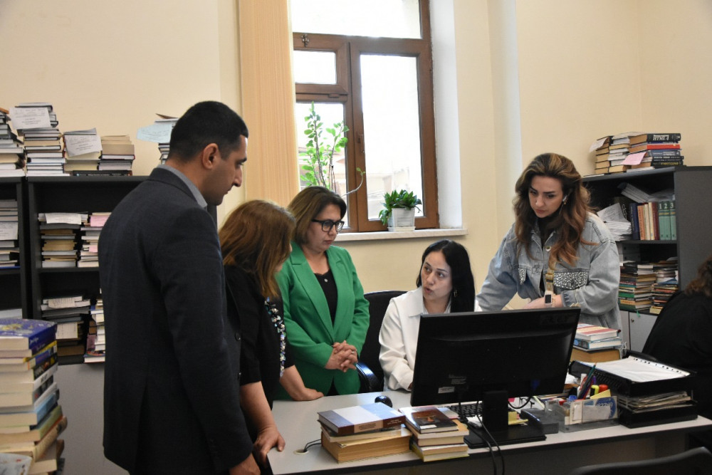 Mədəniyyət müəssisələrinin əməkdaşları Bakı şəhərinə ezam edilib<font color=red> - FOTOLAR</font>