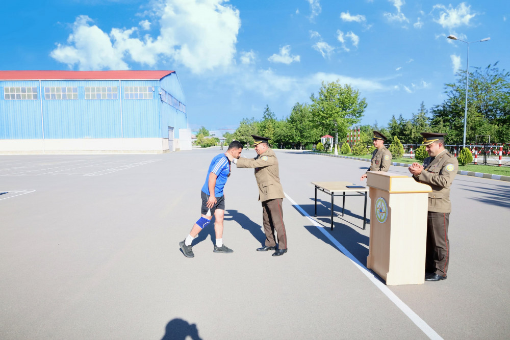 Voleybol yarışının qalibi Xüsusi Riskli Xilasetmə Xidmətinin komandası olub<font color=red> - FOTOLAR</font>