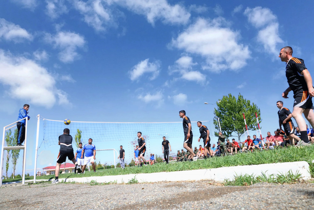 Voleybol yarışının qalibi Xüsusi Riskli Xilasetmə Xidmətinin komandası olub<font color=red> - FOTOLAR</font>