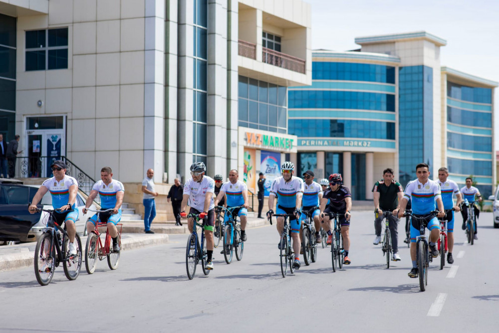 Naxçıvanda Ədliyyə işçilərinin iştirakı ilə veloyürüş keçirilib<font color=red> - FOTOLAR</font>