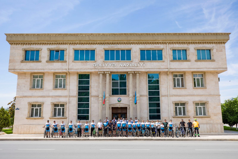 Naxçıvanda Ədliyyə işçilərinin iştirakı ilə veloyürüş keçirilib<font color=red> - FOTOLAR</font>