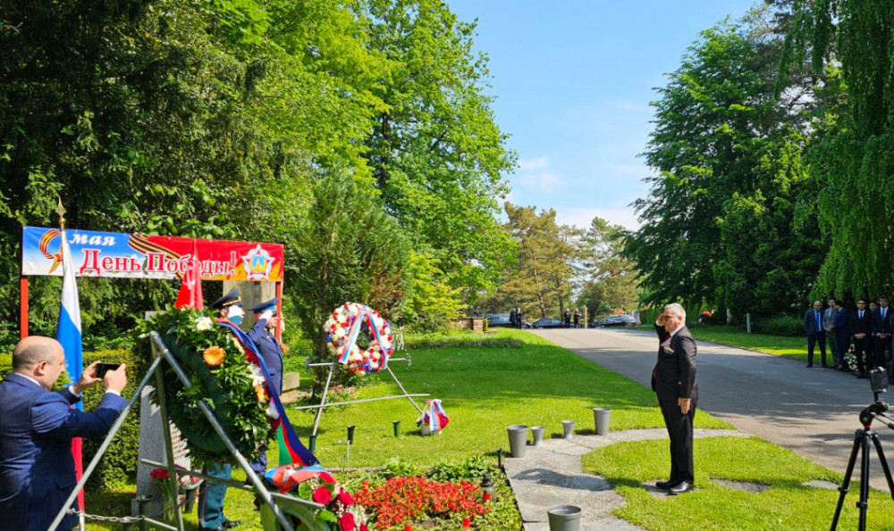 İsveçrədə İkinci Dünya müharibəsində həlak olmuş azərbaycanlıların xatirəsi anılıb<font color=red> - FOTOLAR</font>