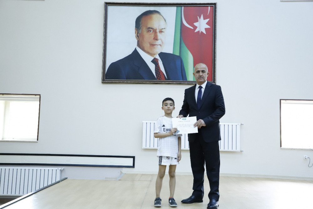 Şahmat turnirinin mükafatçıları bəlli olub <font color=red> - FOTOLAR</font>