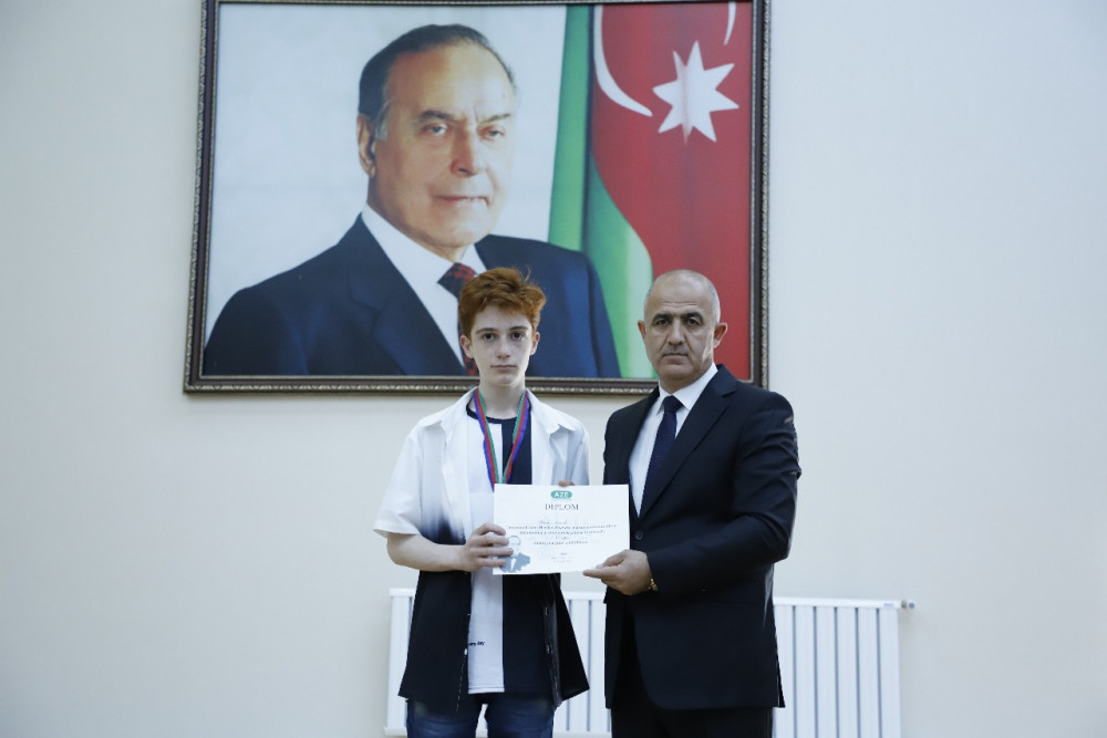 Şahmat turnirinin mükafatçıları bəlli olub <font color=red> - FOTOLAR</font>