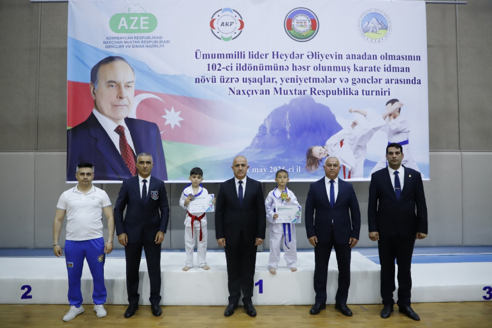Naxçıvanda ümummilli lider Heydər Əliyevin xatirəsinə həsr olunmuş karate turniri keçirilib<font color=red> - FOTOLAR</font>