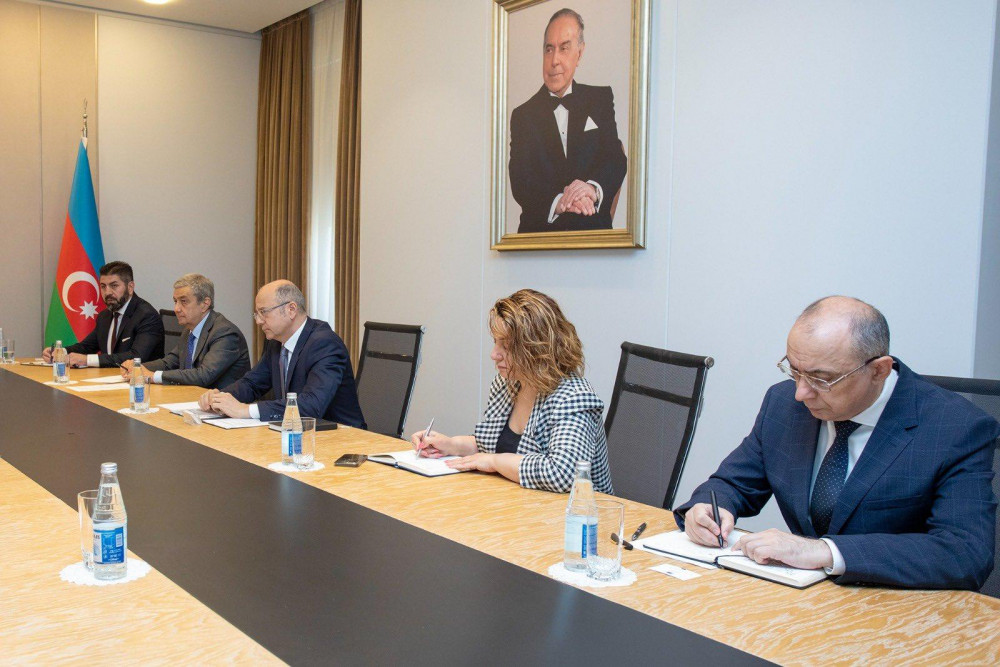 Azərbaycandan Avropaya “yaşıl enerji” və hidrogen tədarükü ilə bağlı müzakirələr aparılıb<font color=red> - FOTOLAR</font>