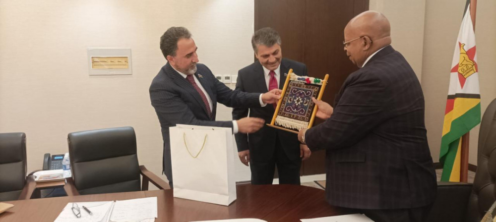 Milli Məclisin deputatları Zimbabveyə səfər ediblər<font color=red> - FOTOLAR</font>