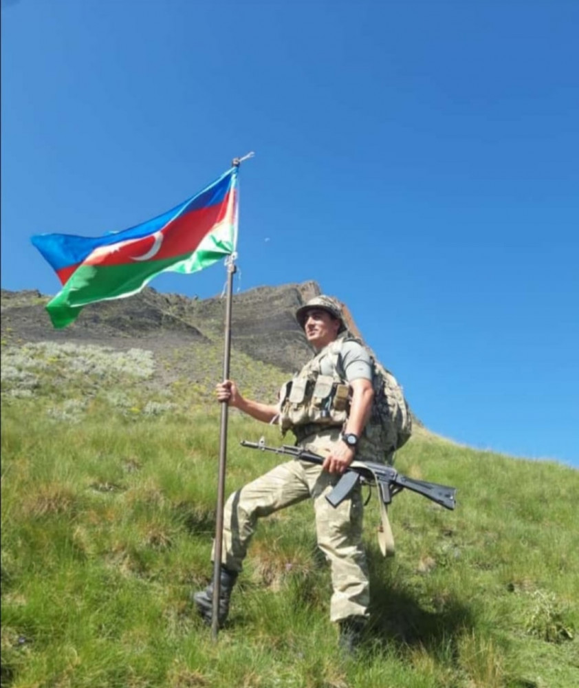 Bu gün Vətən Müharibəsi Qəhrəmanı Mehrab Niftəliyevin doğum günüdür<font color=red> - FOTOLAR</font>