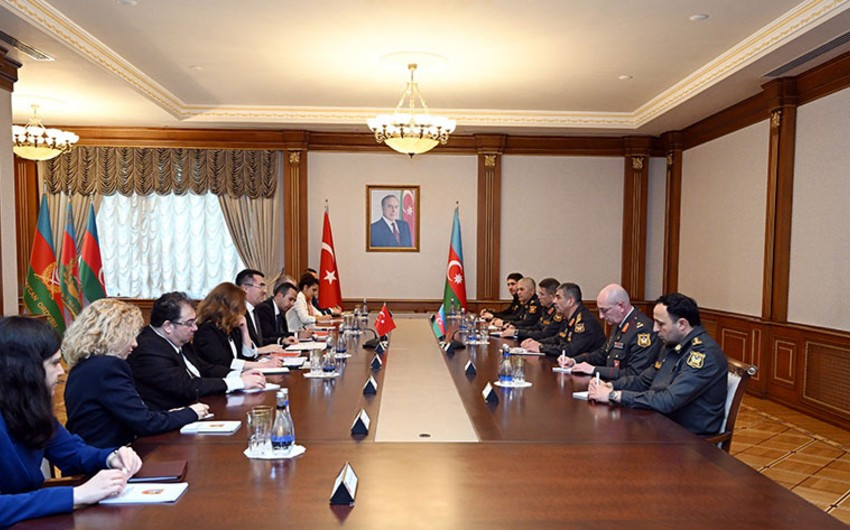 Zakir Həsənov: Azərbaycan-Türkiyə hərbi qulluqçularının birgə təlimlərinin sayı ötən ilə nisbətən artıb<font color=red> - FOTOLAR</font>
