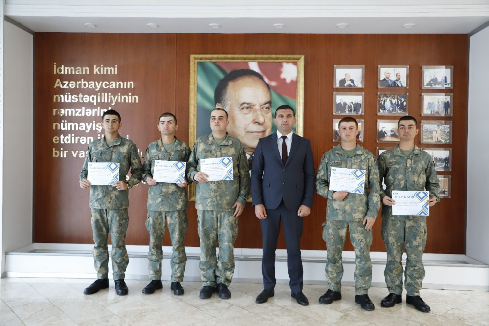 Naxçıvan Muxtar Respublikasında fəaliyyət göstərən hərbi hissələrin əsgərləri arasında “Nə? Harada? Nə zaman?” intellektual oyunu keçirilib<font color=red> - FOTOLAR</font>