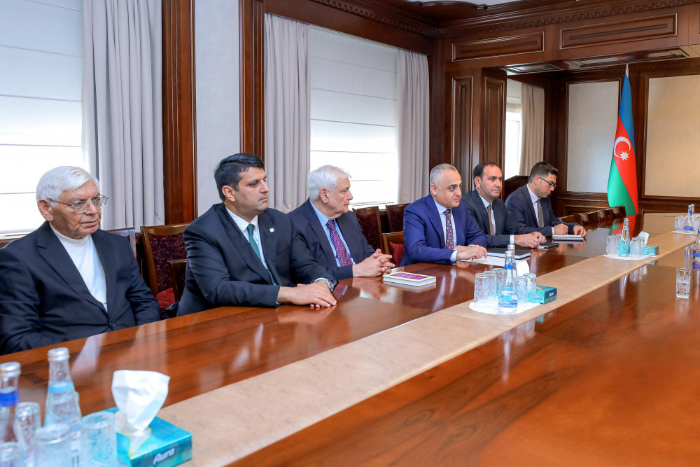 Səlahiyyətli nümayəndə Macarıstan nümayəndə heyətini qəbul edib<font color=red> - FOTOLAR</font>