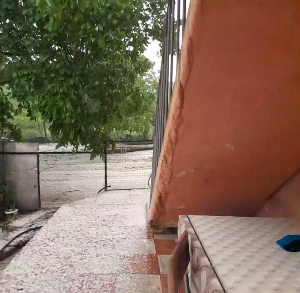 Babək rayonunun dağlıq kəndlərinə güclü dolu yağıb<font color=red> - FOTOLAR</font>