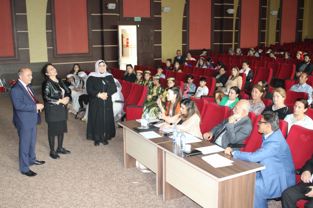 “Milli dəyərlərimiz folklorumuzda” adlı səhnəciklərin nümayişi müsabiqəsi keçirilib<font color=red> - FOTOLAR</font>