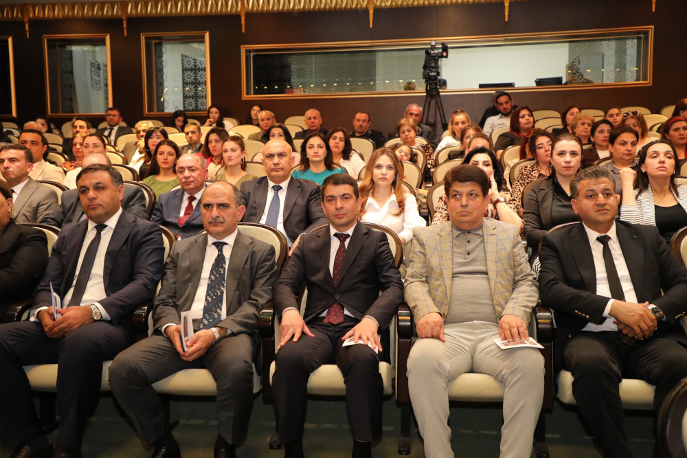 Naxçıvanda incəsənət xadimlərinin yaradıcılıq gecəsi keçirilib<font color=red> - FOTOLAR</font>