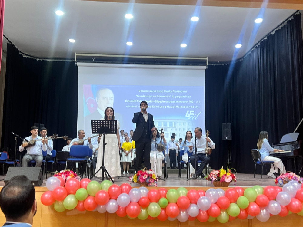 Vənənd Kənd Uşaq Musiqi Məktəbinin yaradılmasının 45 illiyinə həsr olunmuş konsert keçirilib<font color=red> - FOTOLAR</font>