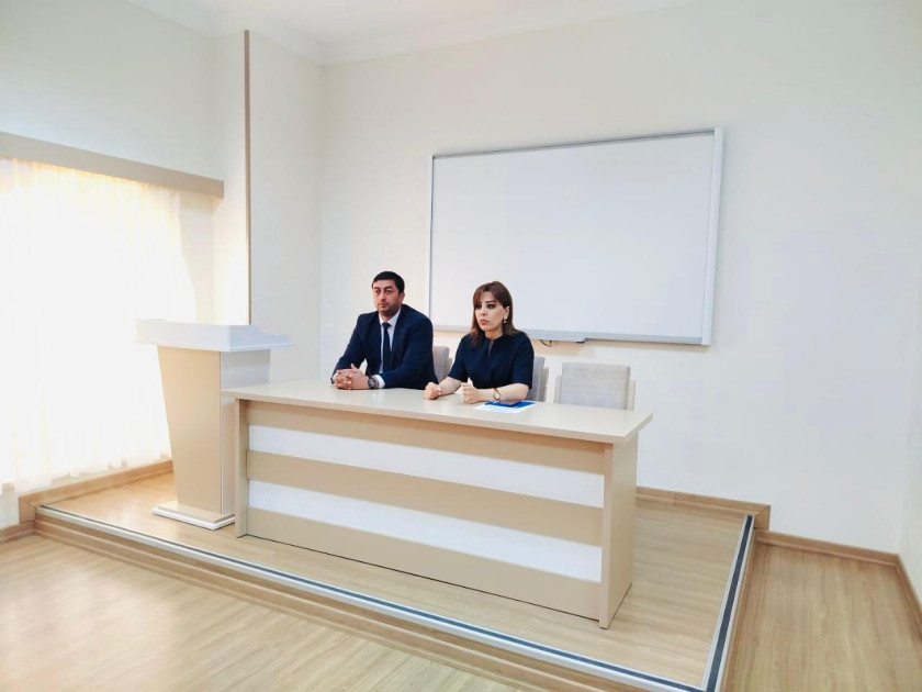 Naxçıvanda Ailə Sağlamlıq mərkəzlərinin tibb heyəti üçün maarifləndirici təlim keçirilib<font color=red> - FOTOLAR</font>