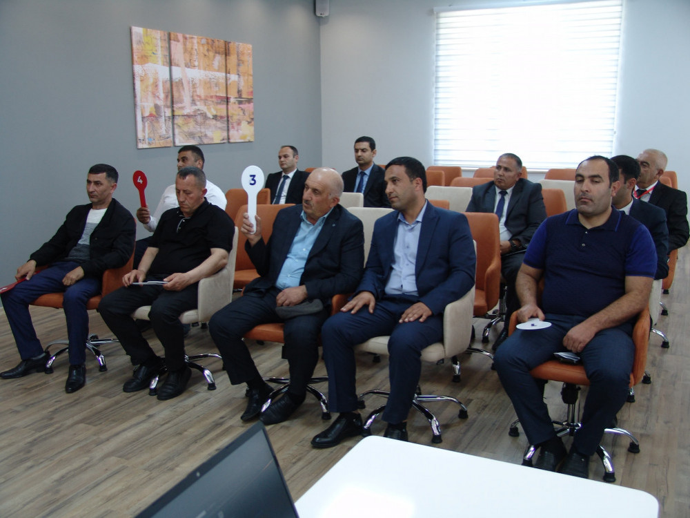 Naxçıvanda 6 qeyri-yaşayış sahəsi hərrac yolu ilə özəlləşib<font color=red> - FOTOLAR</font>