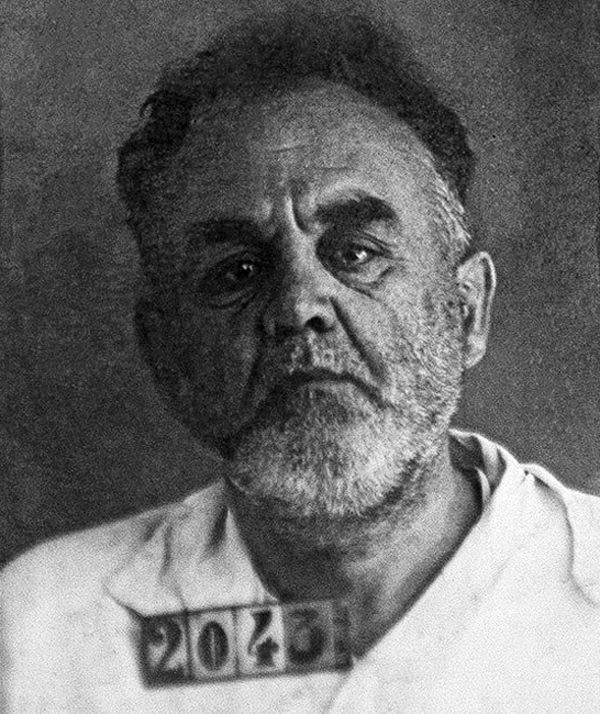 Milli ədəbiyyatımızın keşikçisi<font color='red'> - Salman Mümtaz</font><font color=red> - FOTOLAR</font>