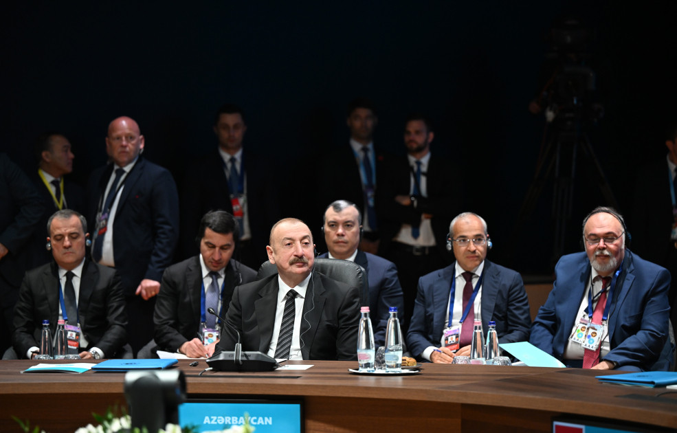Budapeştdə Türk Dövlətləri Təşkilatının Dövlət başçılarının qeyri-rəsmi Zirvə görüşü keçirilib <font color='red'> - YENİLƏNİB 3</font><font color=red> - FOTOLAR</font>