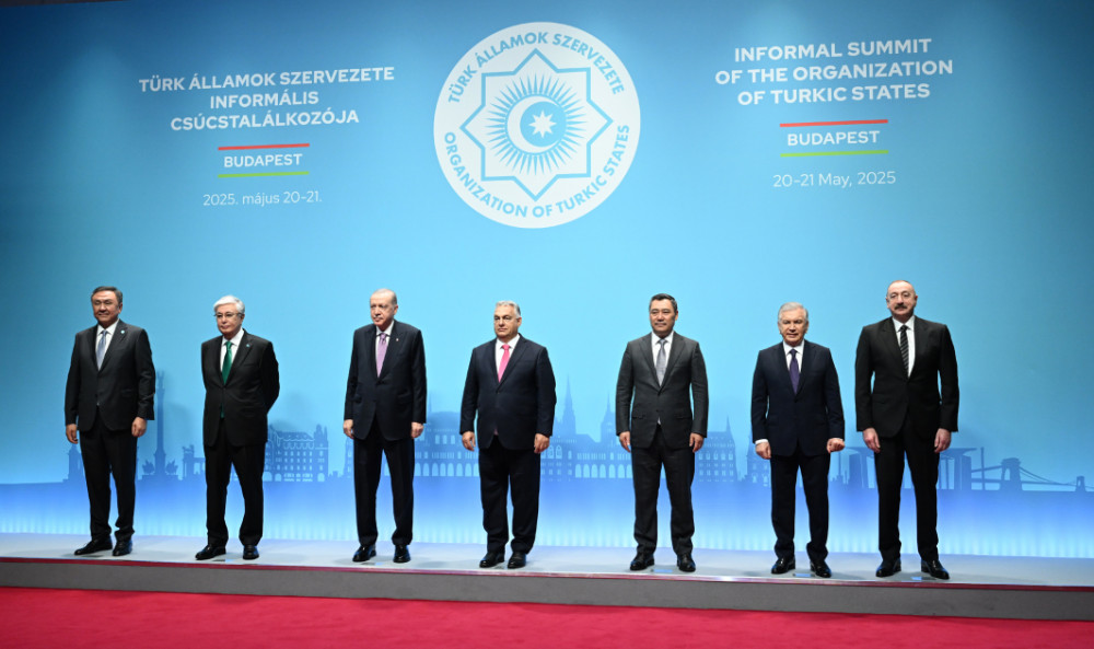 Budapeştdə Türk Dövlətləri Təşkilatının Dövlət başçılarının qeyri-rəsmi Zirvə görüşü keçirilib <font color='red'> - YENİLƏNİB 3</font><font color=red> - FOTOLAR</font>