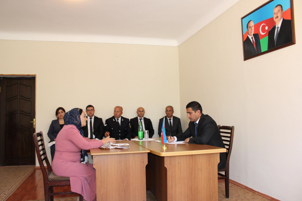 Naxçıvan Muxtar Respublikasının ekologiya və təbii sərvətlər naziri Xanlar Mustafayev 22 may 2025-ci il tarixdə Şahbuz rayonunda vətəndaşları qəbul edib<font color=red> - FOTOLAR</font>